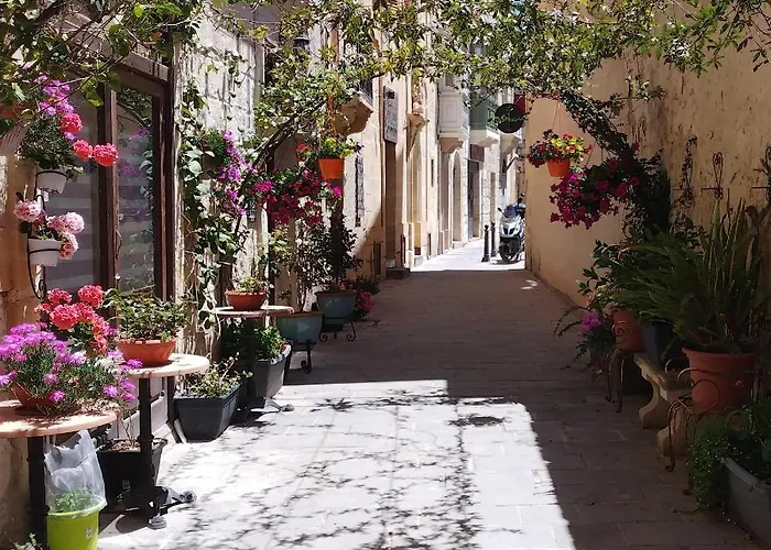 Vittoria Konukevi Rabat