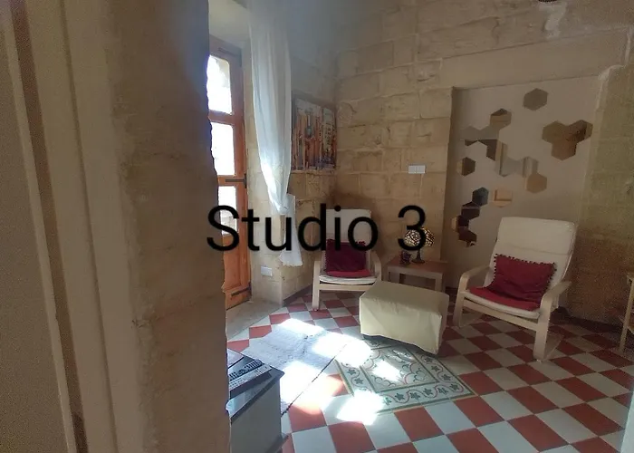 Konukevi Vittoria 4*