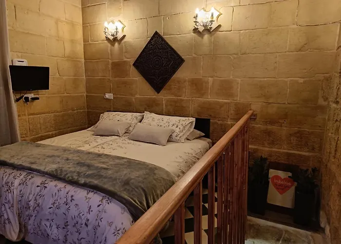 Vittoria Konukevi 4*